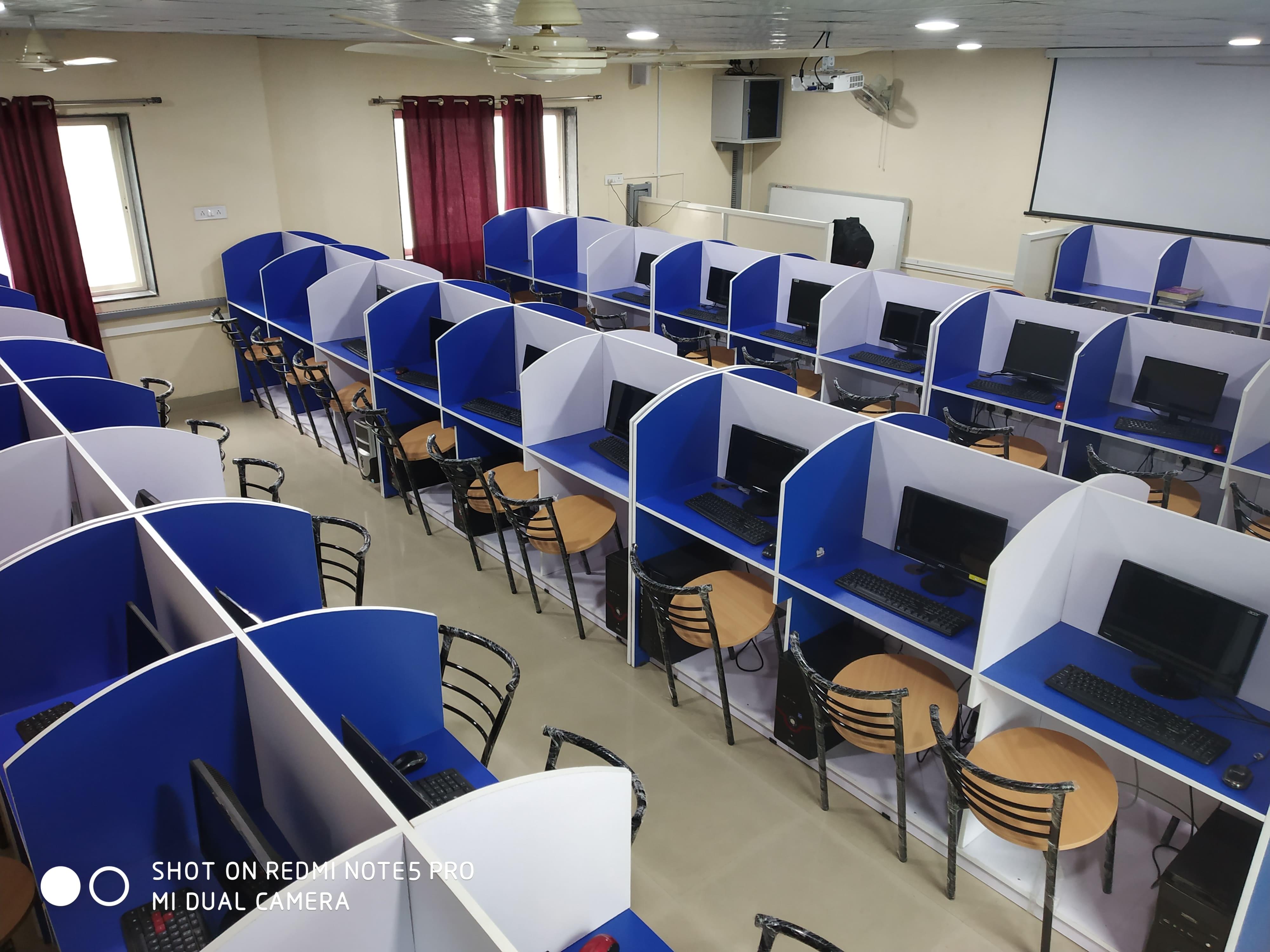 Vishisht School of Management Indore College photos photo 1